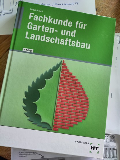 Das Buch Fachkunde für Garten- und Landschaftsbau 
